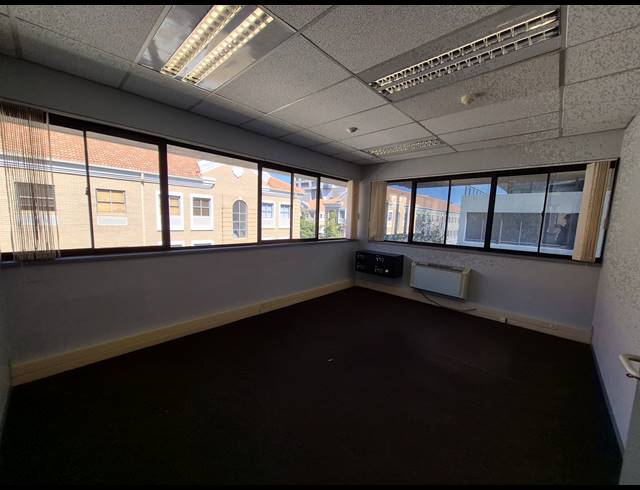 322M² OFFICE TO LET IN SANDTON CENTRAL